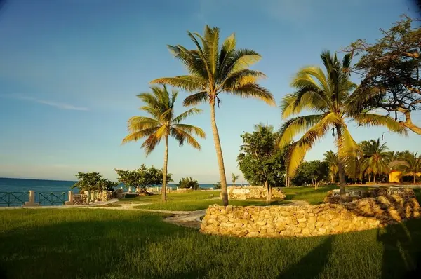 INTAKA bietet NLP-Ausbildungen im eigenen Seminarhotel auf Kuba an.
